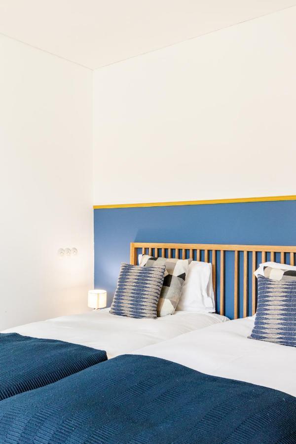 Apartamento Joivy Chiado Self Check-In 2-Br Flat With Parking Lisboa Exterior foto